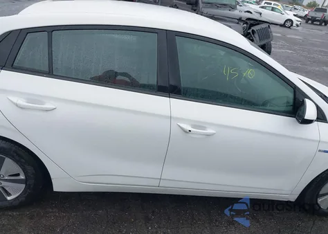 2019 Hyundai Ioniq Hybrid Blue z USA, uszkodzony, nr VIN KMHC65LC4KU115979